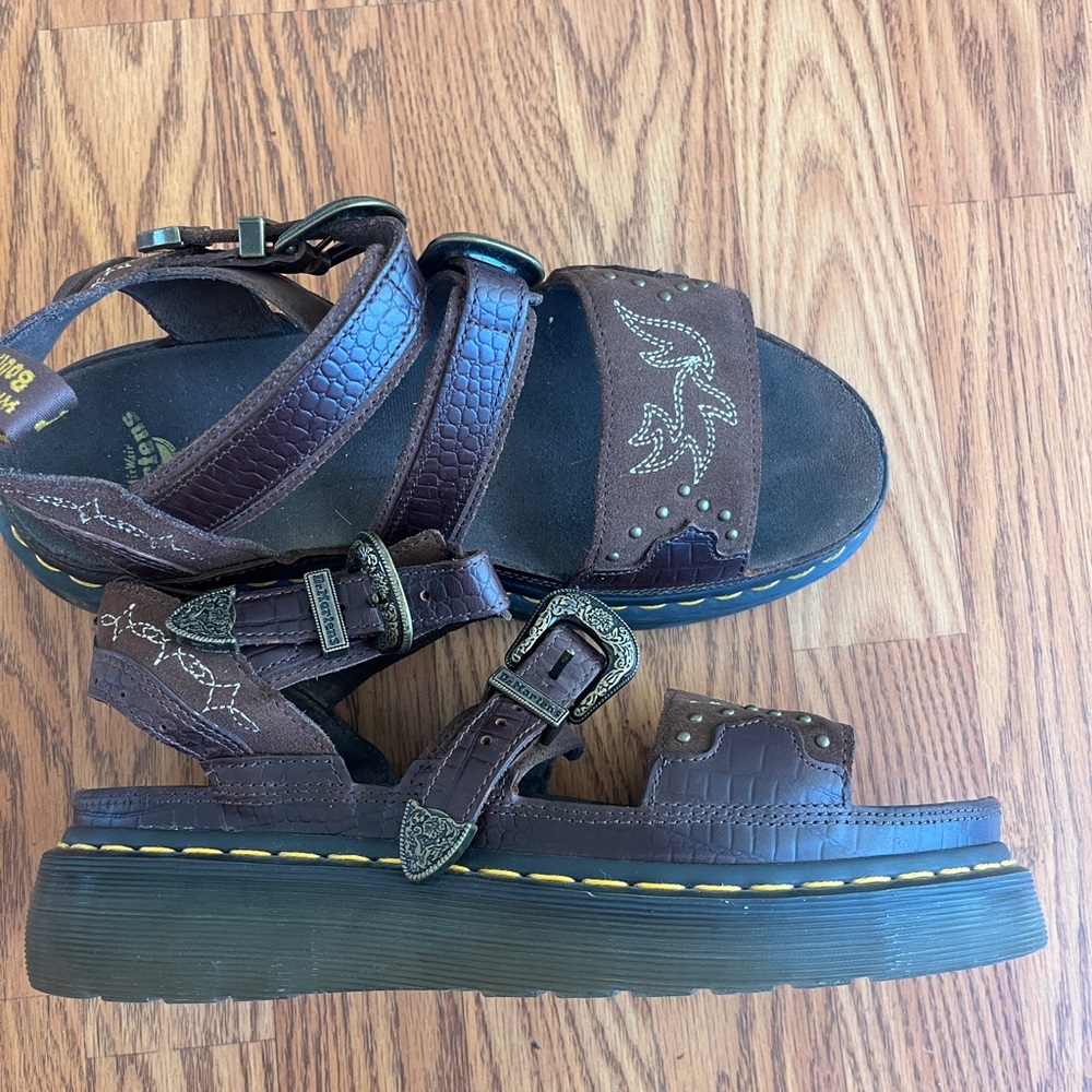Dr Marten Gothic Americana Gryphon Platform Sandals